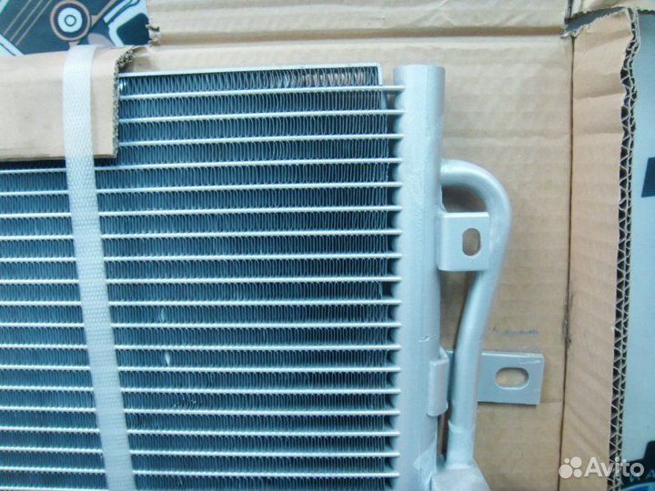 Радиатор кондиционера Hyundai Starex H-1