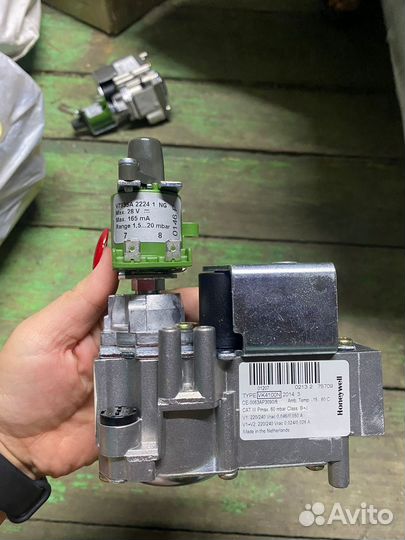 Клапан газовый Honeywell VK4100