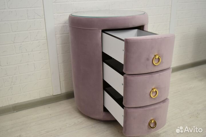 Тумба прикроватная