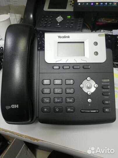 Стационарный телефон