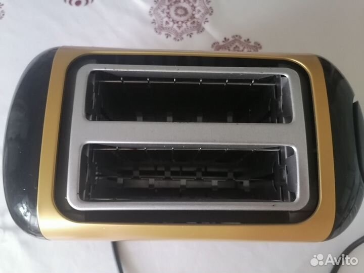 Тостер почти новый