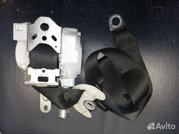 Ремень безопасности в салон Lexus NX z10