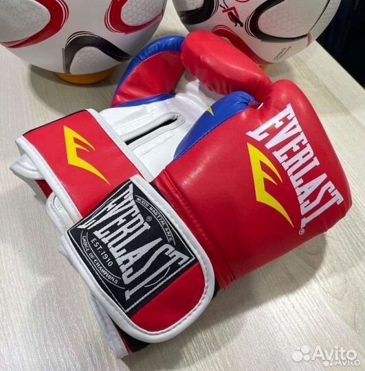 Боксерские перчатки everlast