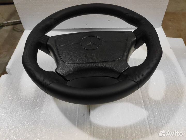 Руль на Мерседес анатомический