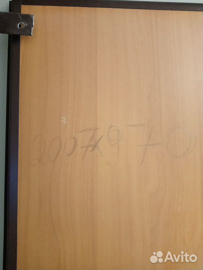 Дверь входная металлическая