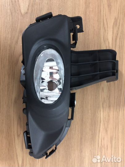 Фара противотуманная mazda 3/axela 03-08 RH 4D