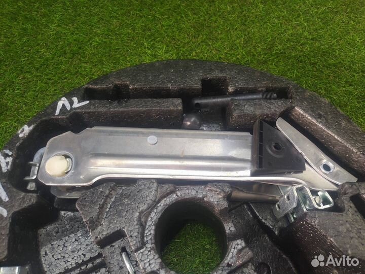 Ящик под инструменты Audi A4 B7