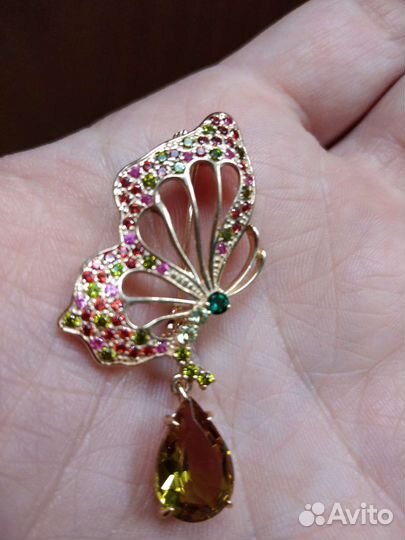 Золотая брошь 585 пробы с камнями