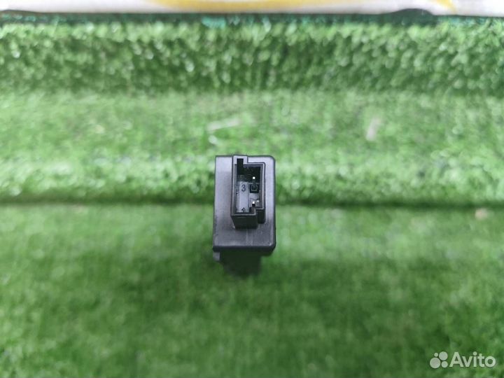 Антенна системы комфортного доступа BMW 7 G11/G12