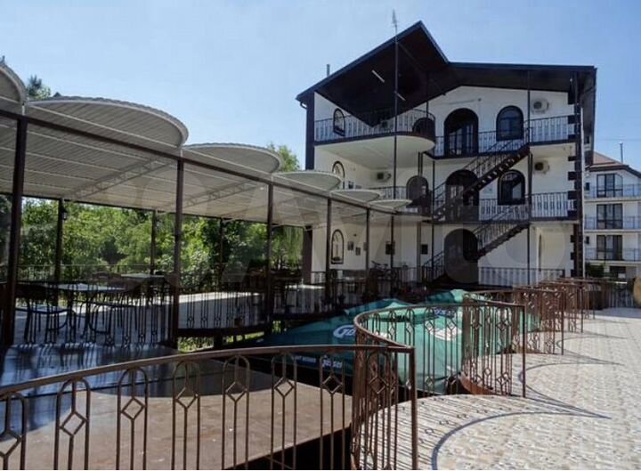 Комната 23 м² в > 9-к., 3/3 эт.