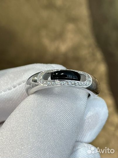 VIP salon Новое кольцо с бриллиантами 0,18ct 750