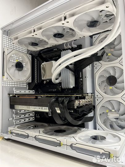 RTX 3080 Ryzen 7 5700X 32Gb