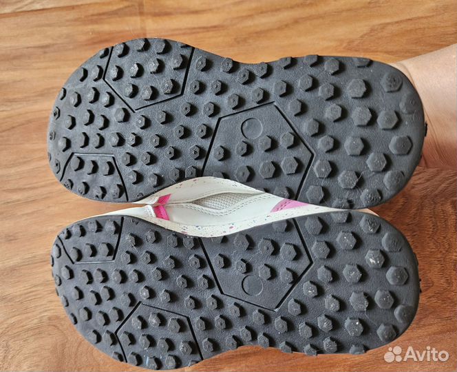 Кроссовки для девочки 29 размер