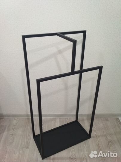 Вешалка напольная в стиле лофт