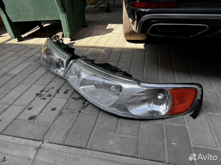 Фары lincoln towncar