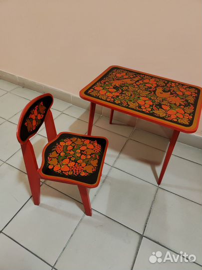 Стол детский