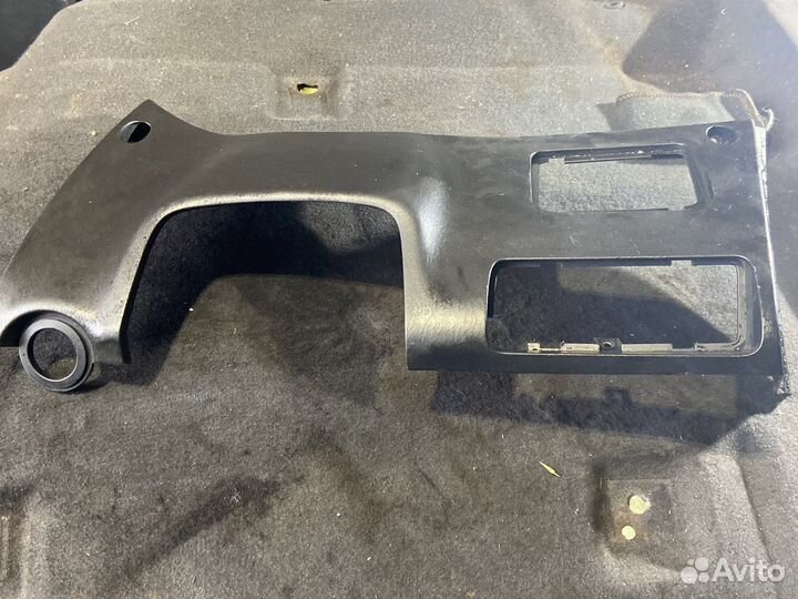 Пластик под рулевого колеса Hyundai Sonata 4