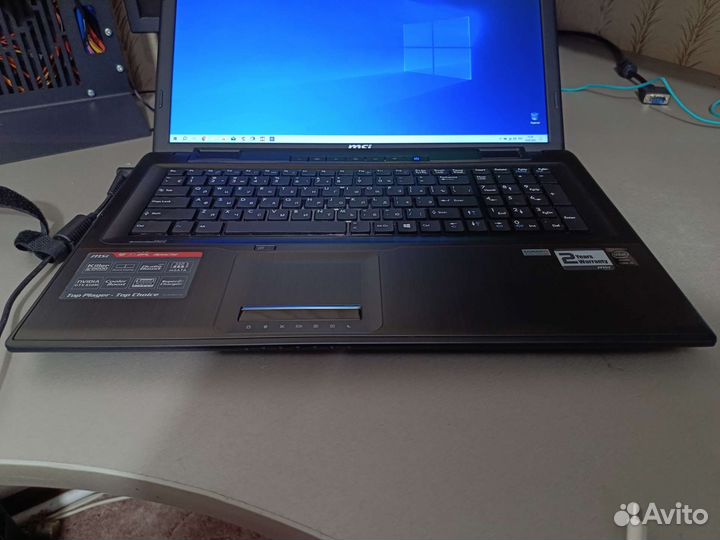 MSI: 17.3Fhd, i5-4210h, Gtx850, 10gb, ssd+hdd+dvd