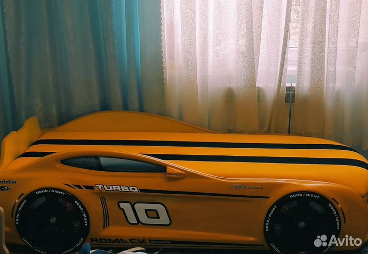 Детская кровать машина для мальчика