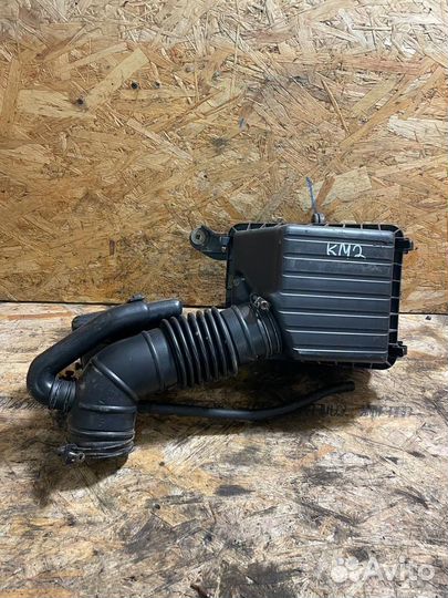 Корпус воздушного фильтра Киа Маджентис 1