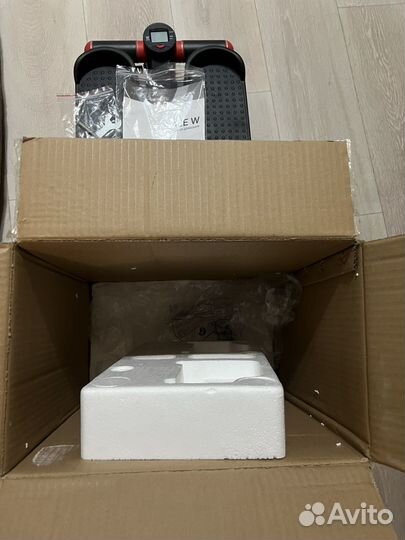 Тренажер степпер новый