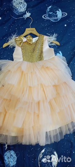 Нарядное платье для девочки