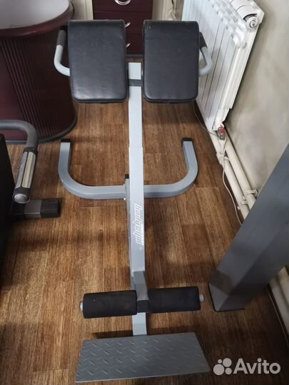 Тренажер для гиперэкстензии