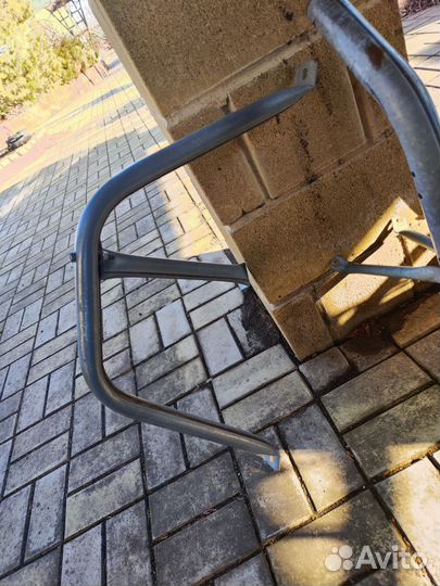 3 кронштейна, антенна, конвертер триколор