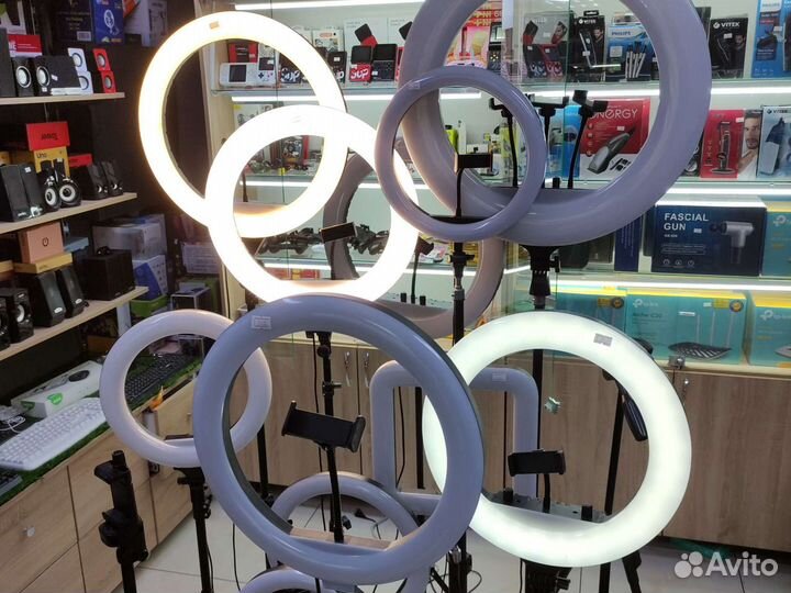 Кольцевая лампа со штативом