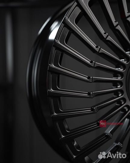 Диски кованые на Range Rover R22 5x120