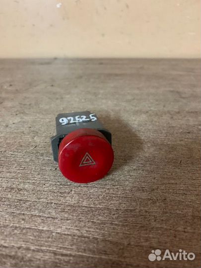 Кнопка аварийки Aveo T200