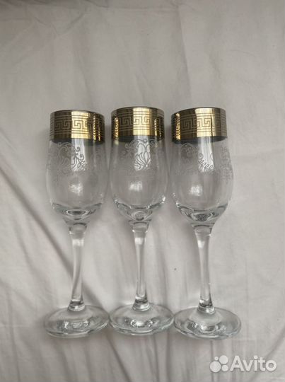 Набор бокалов