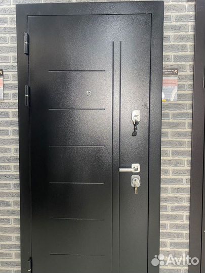 Входная дверь Серебро