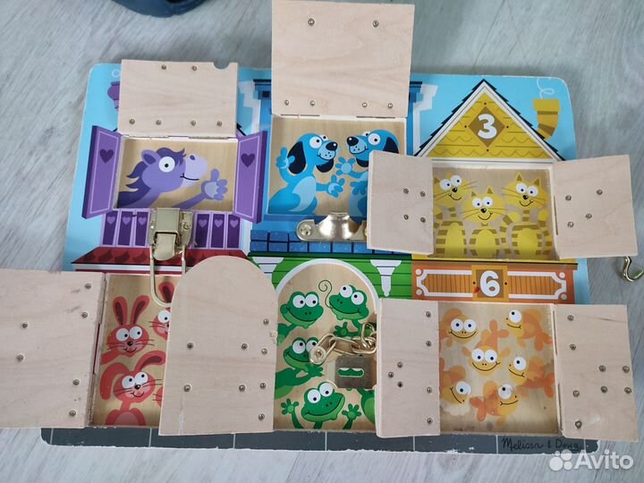 Бизиборд melissa doug