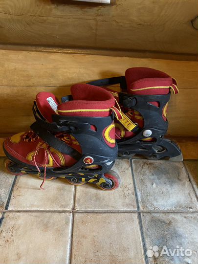 Роликовые коньки