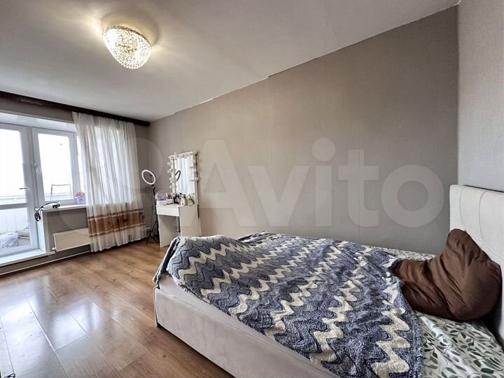 3-к. квартира, 77,3 м², 6/6 эт.