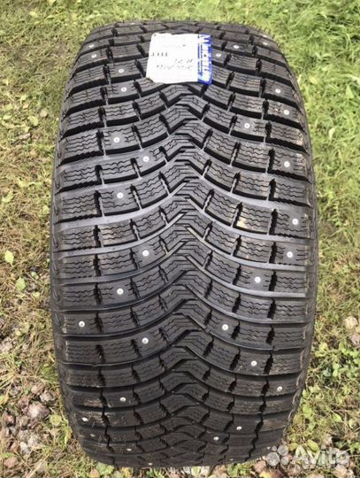 Michelin Latitude X-Ice North 2 + 295/40 R21