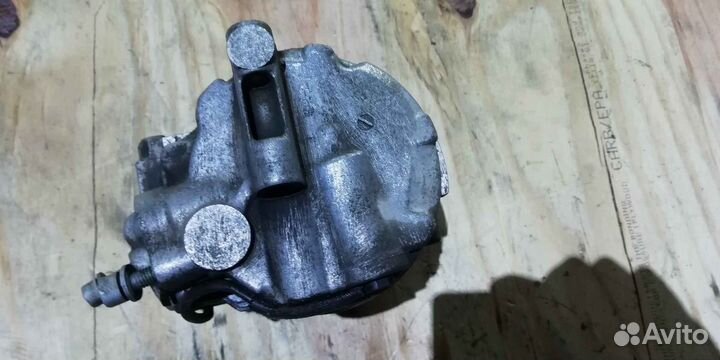 Компрессор кондиционера Porsche Cayenne 2008 48.01