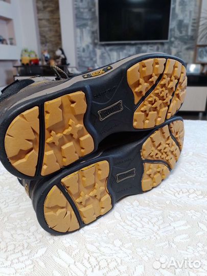 Ботинки Wolverine Edge LX EPX.р.43,5