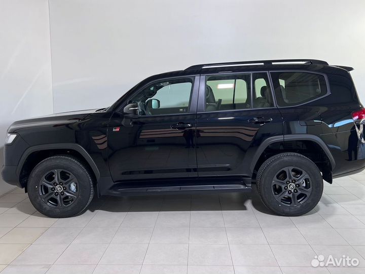 Toyota Land Cruiser 3.5 AT, 2024