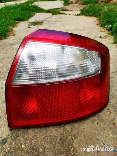 Фонарь Ауди