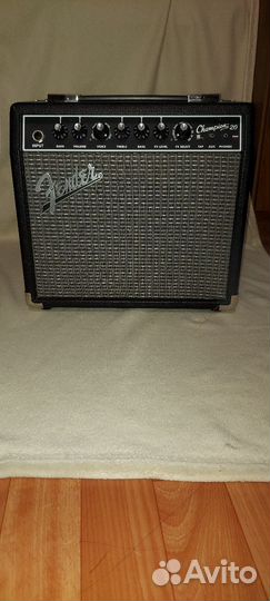 Гитарный комбоусилитель fender