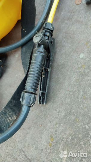 Опрыскиватель садовый ручной