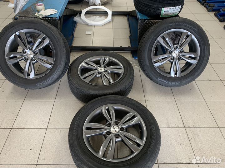 Продам колеса в сборе с IX35 R17