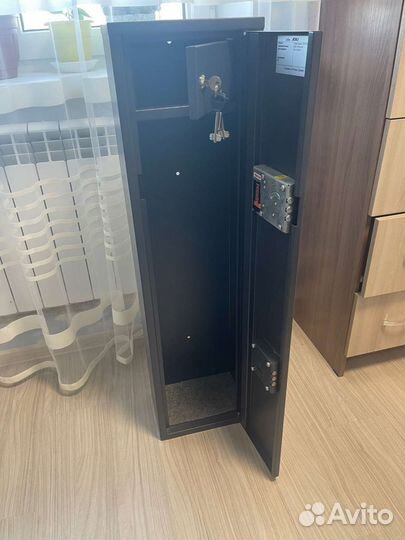 Оружейный сейф