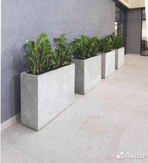 Бетонные вазоны