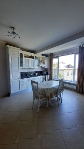 2-к. квартира, 59,2 м², 2/3 эт.