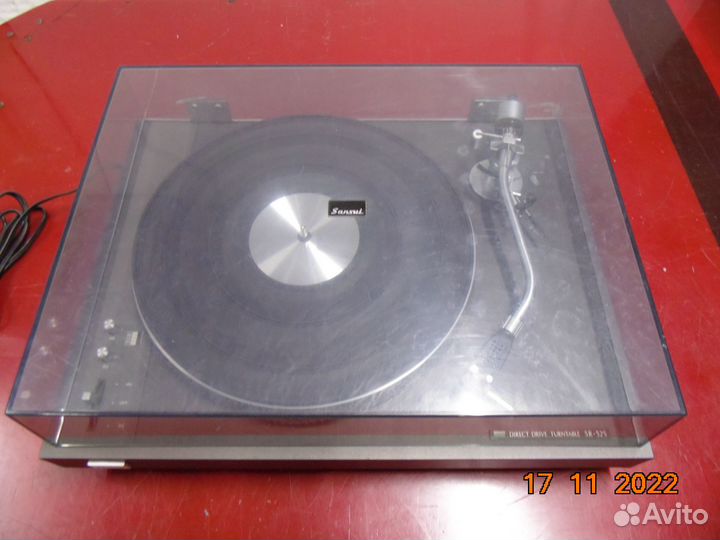 Винтажный проигрыватель Sansui SR-525