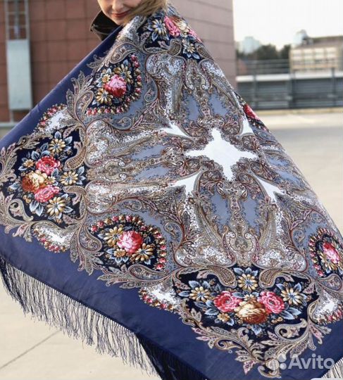 Павлопосадский платок Сон Бабочки