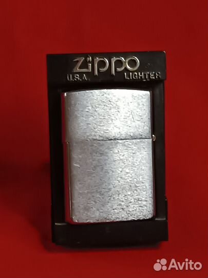 Зажигалка бензиновая zippo